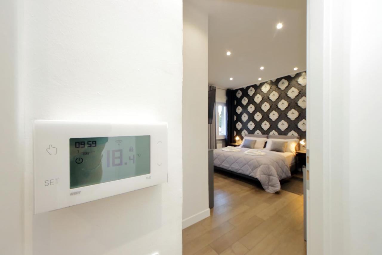 Druso Dream Apartment Colosseo Rome Exterior photo