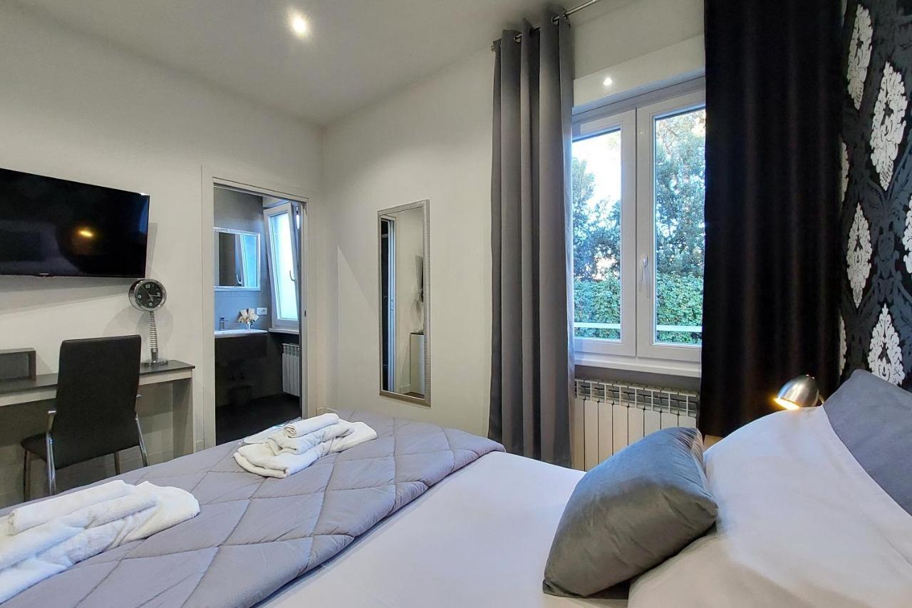 Druso Dream Apartment Colosseo Rome Exterior photo
